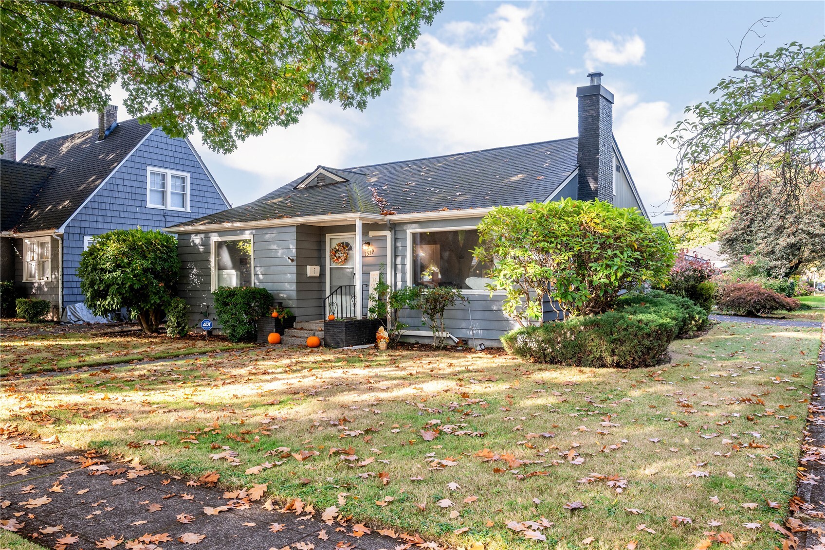 main property photo 2