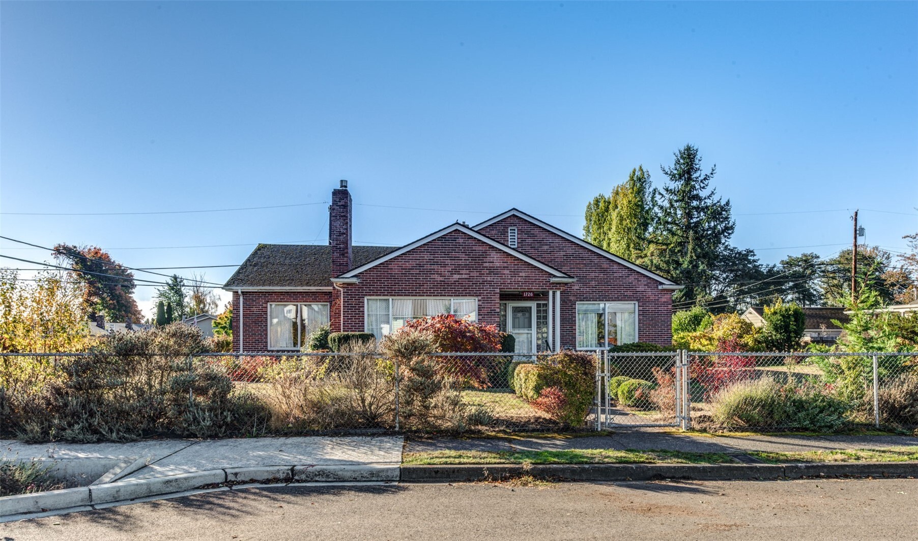 main property photo 0
