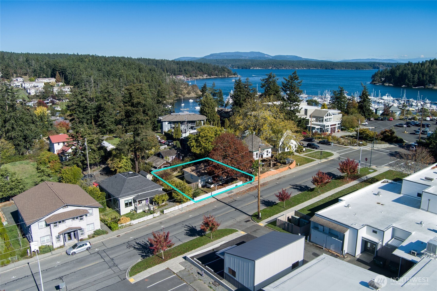 main property photo 25