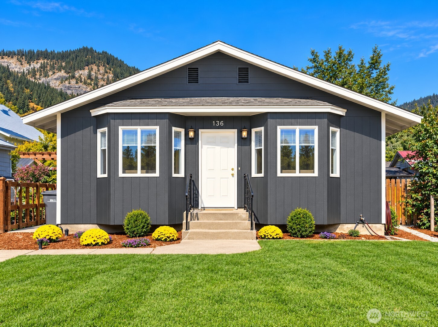 main property photo 0