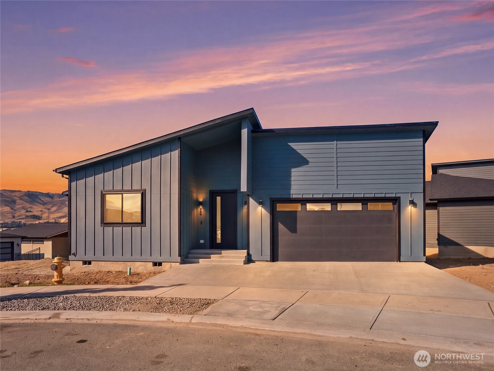 main property photo 0