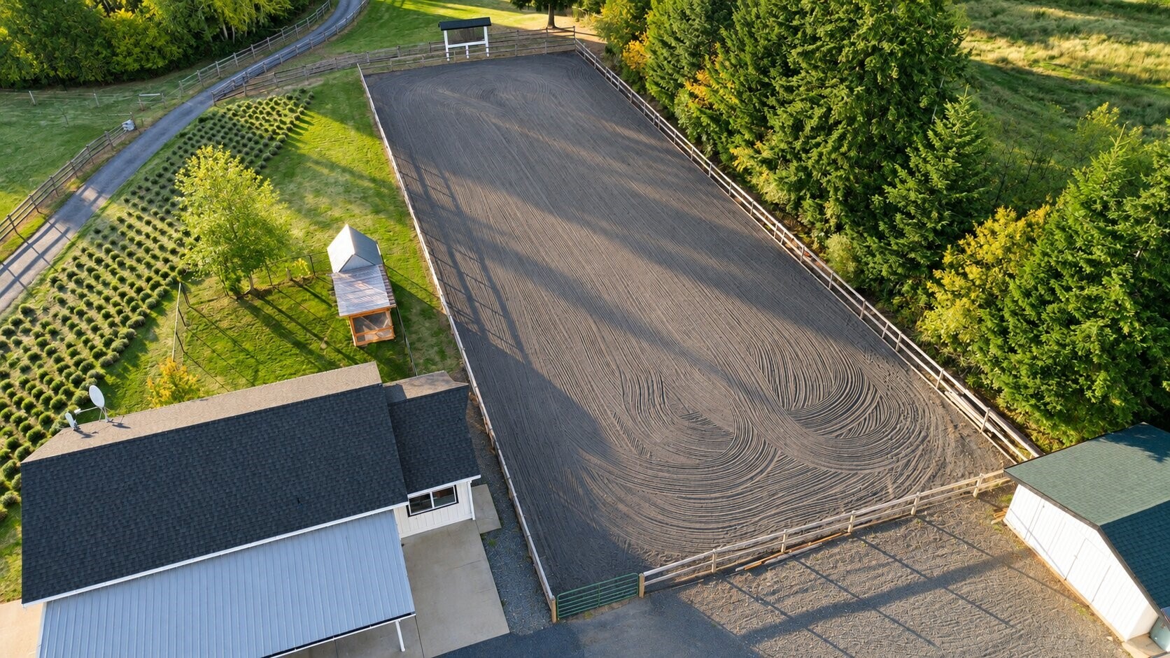 main property photo 36