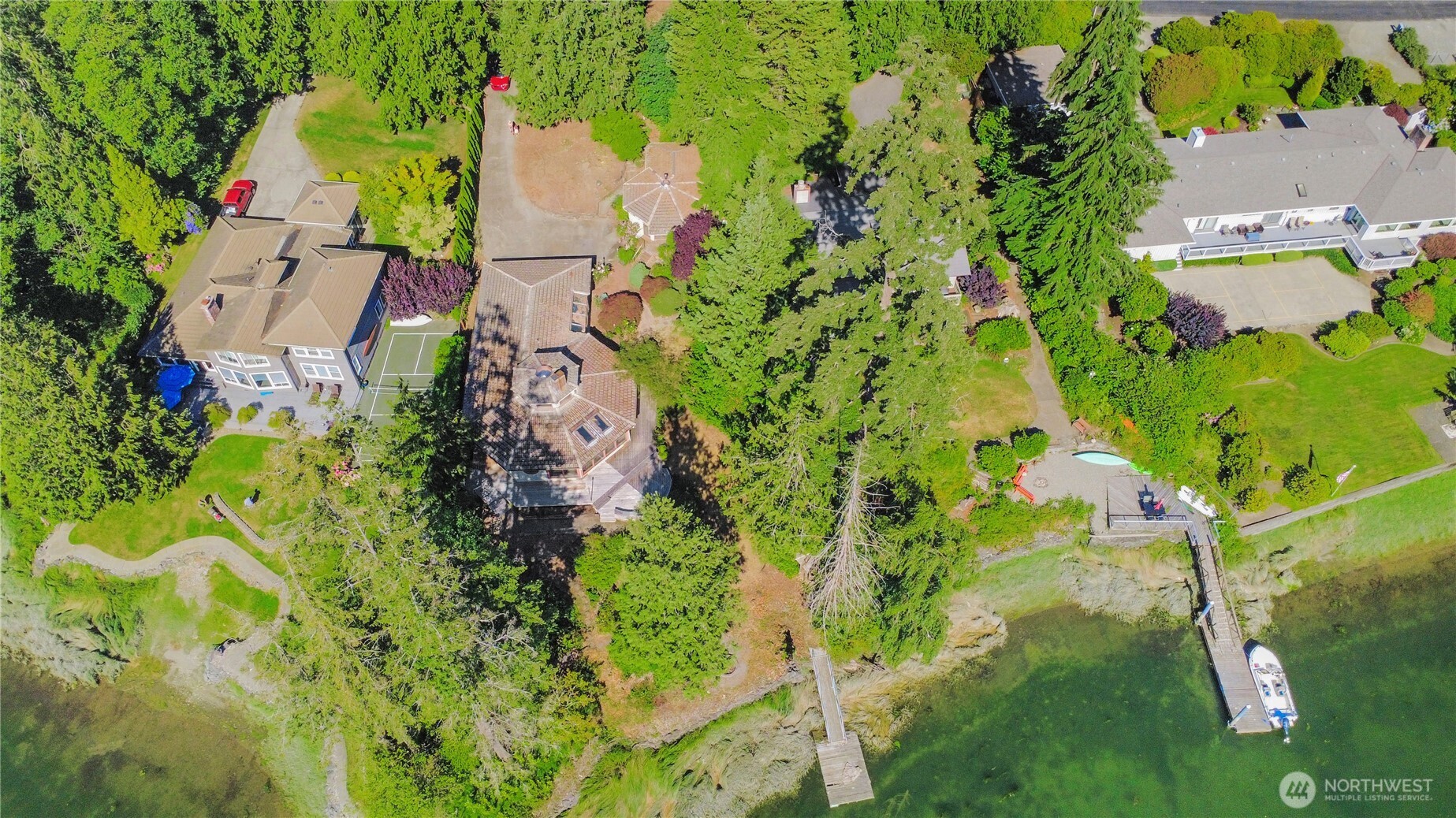 main property photo 32