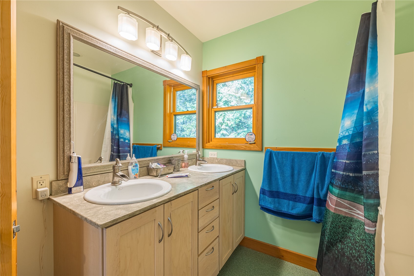 main property photo 15