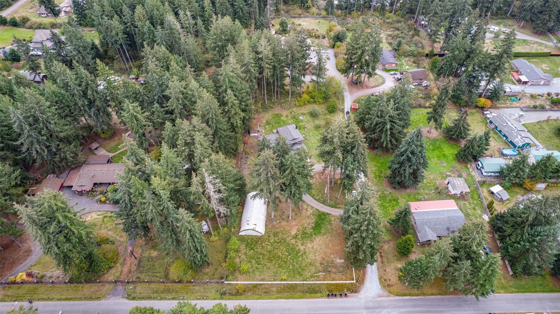 main property photo 33