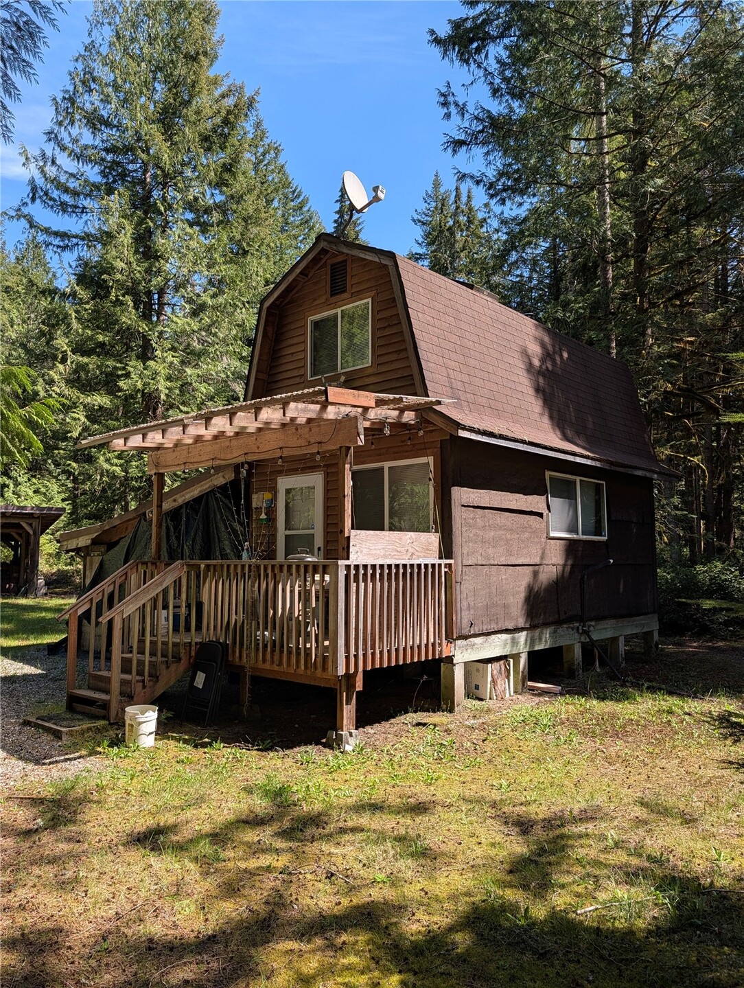 main property photo 0