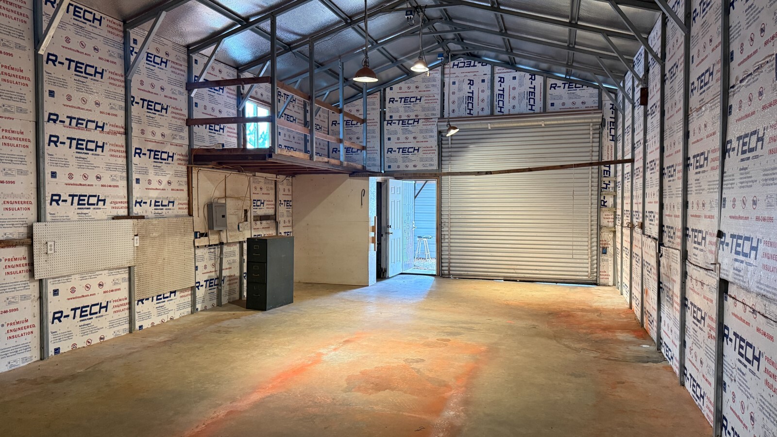 main property photo 15