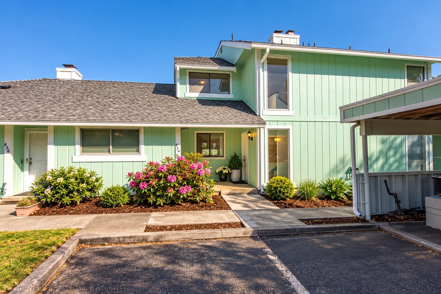 main property photo 0