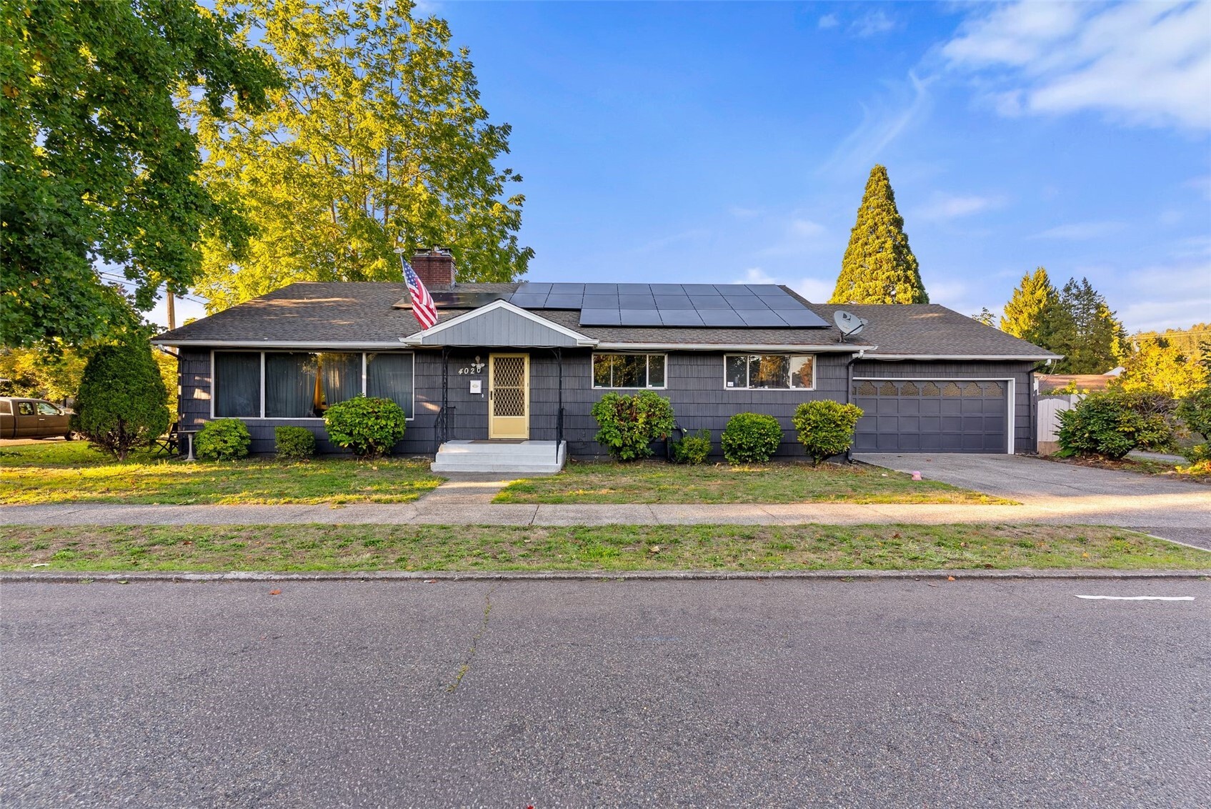 main property photo 0