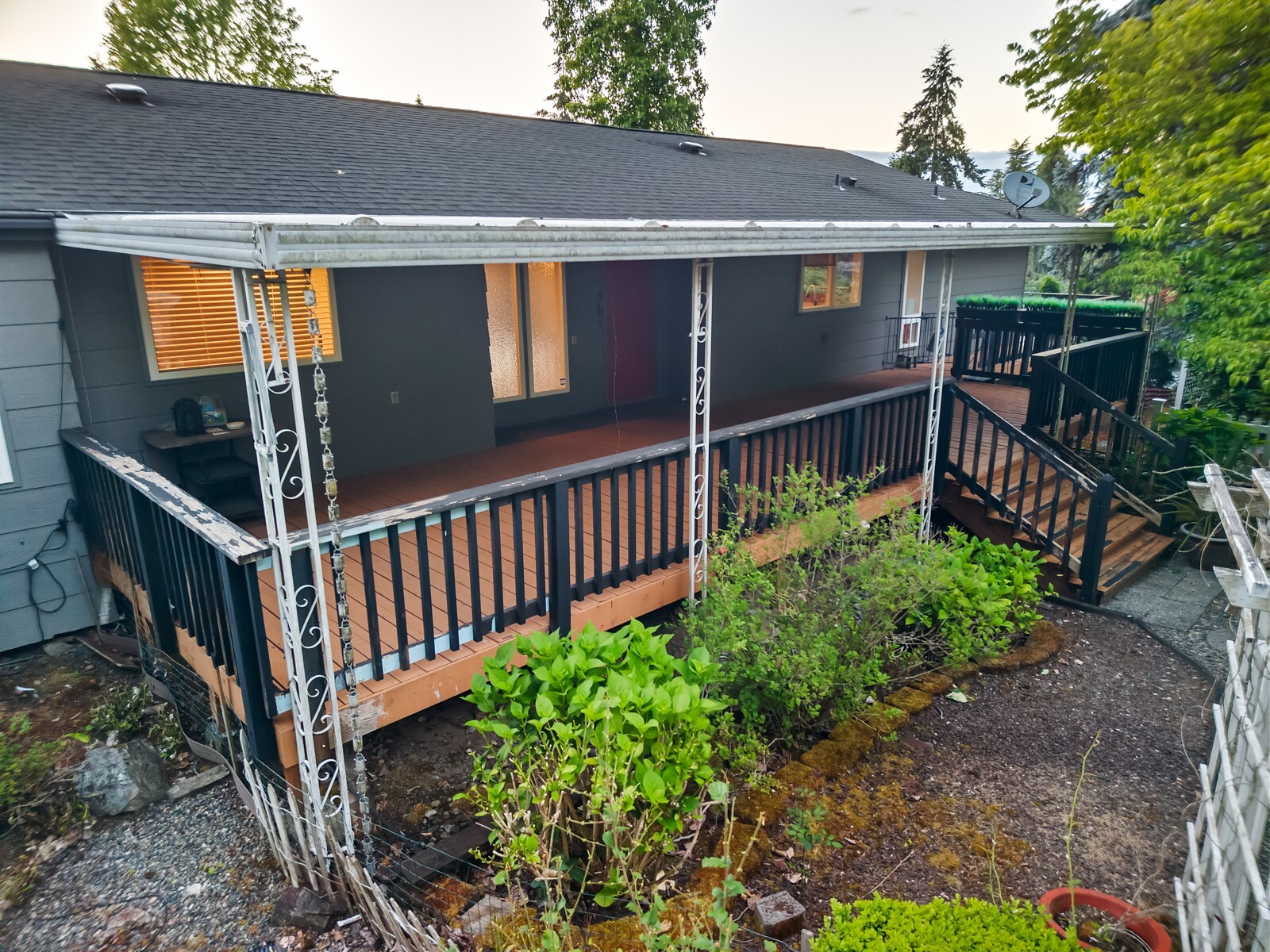 main property photo 28