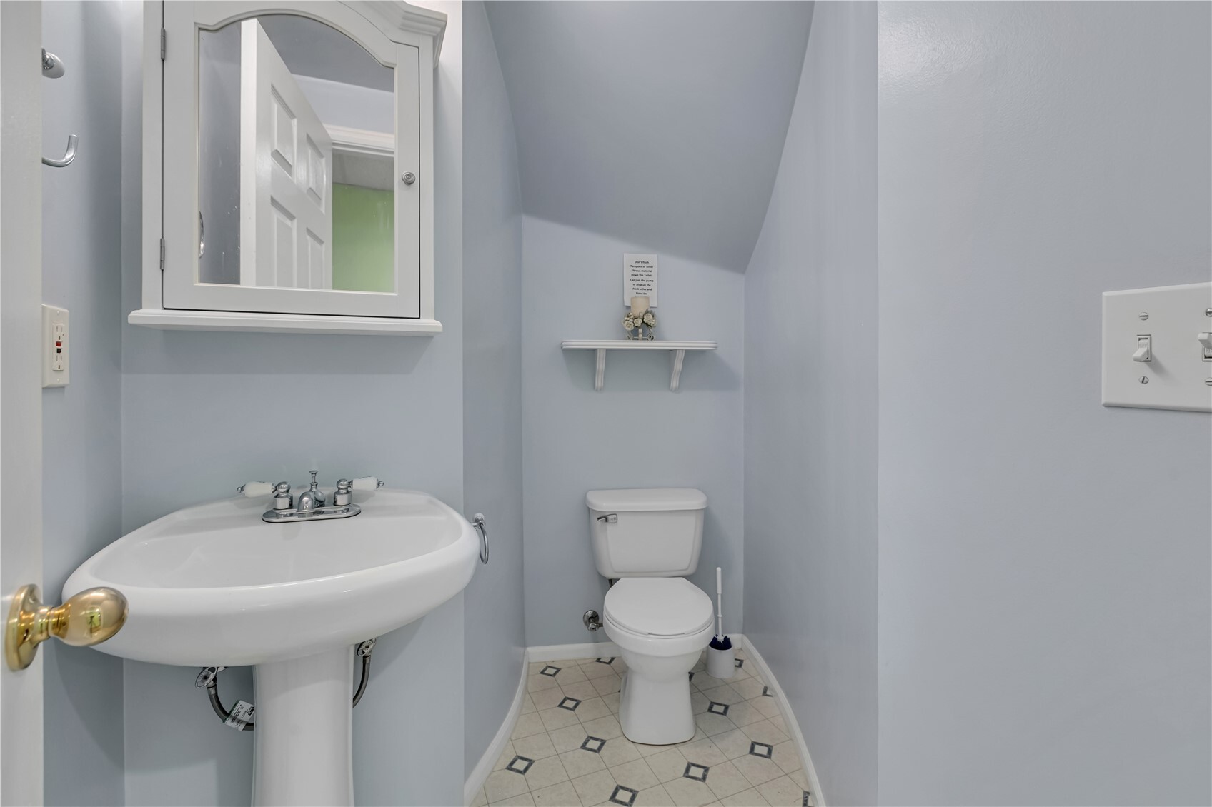 main property photo 19