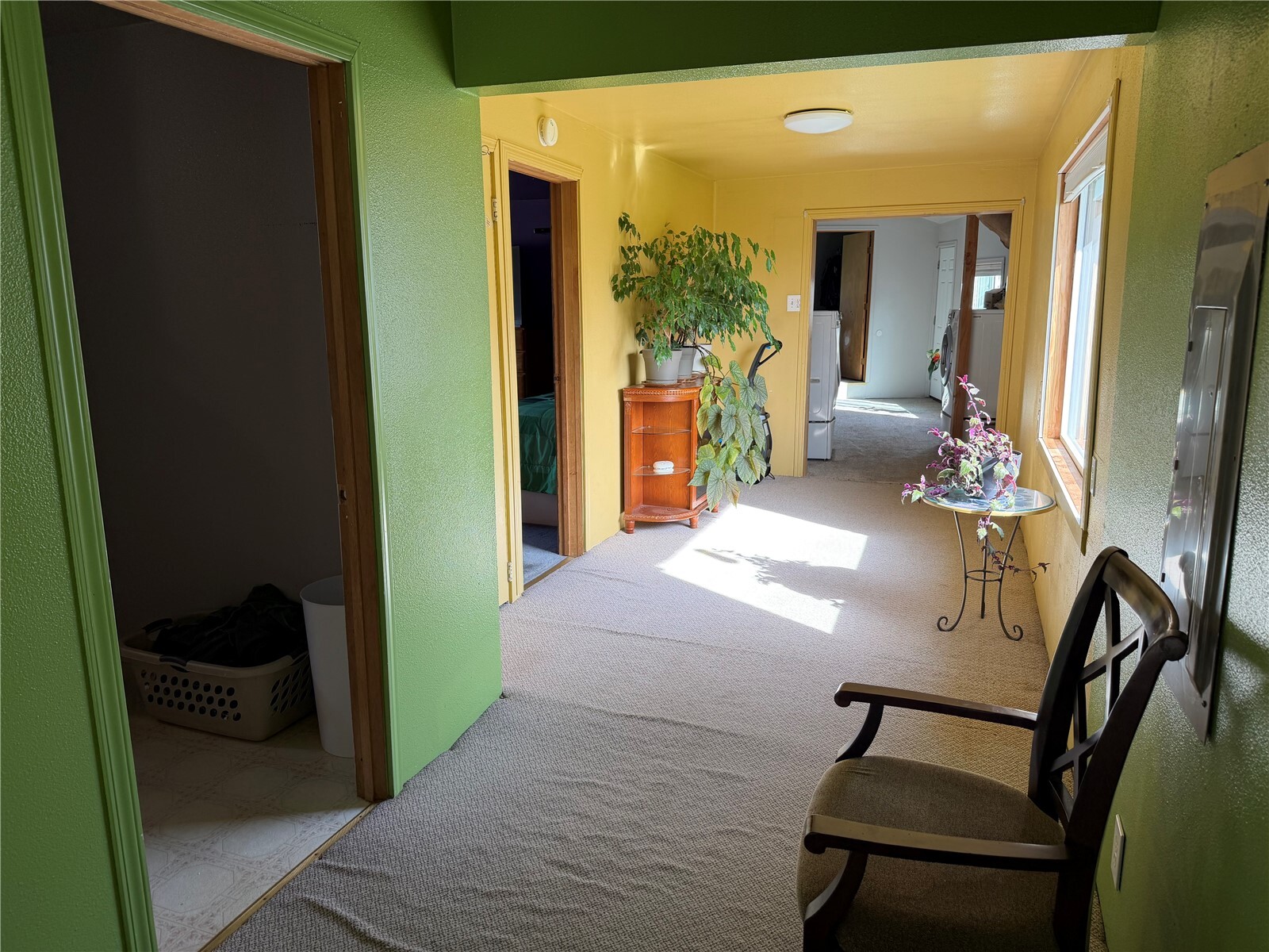 main property photo 11