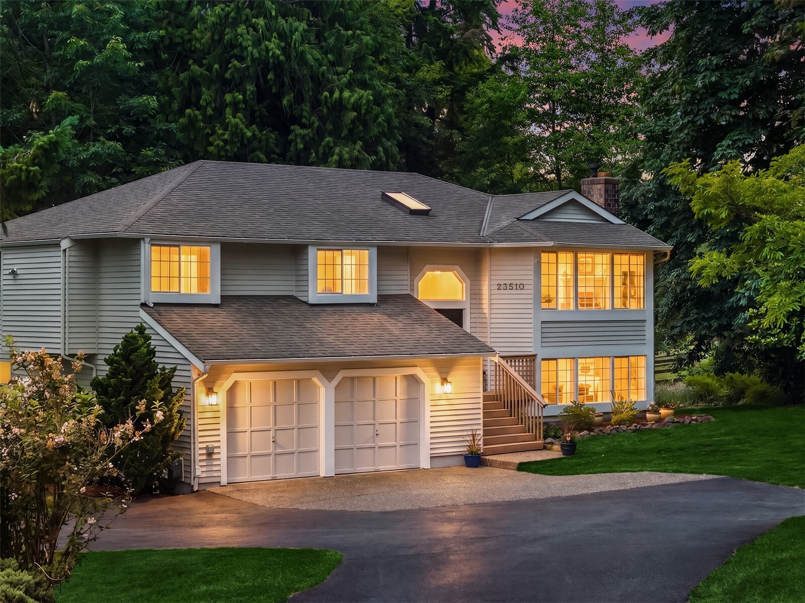 main property photo 0