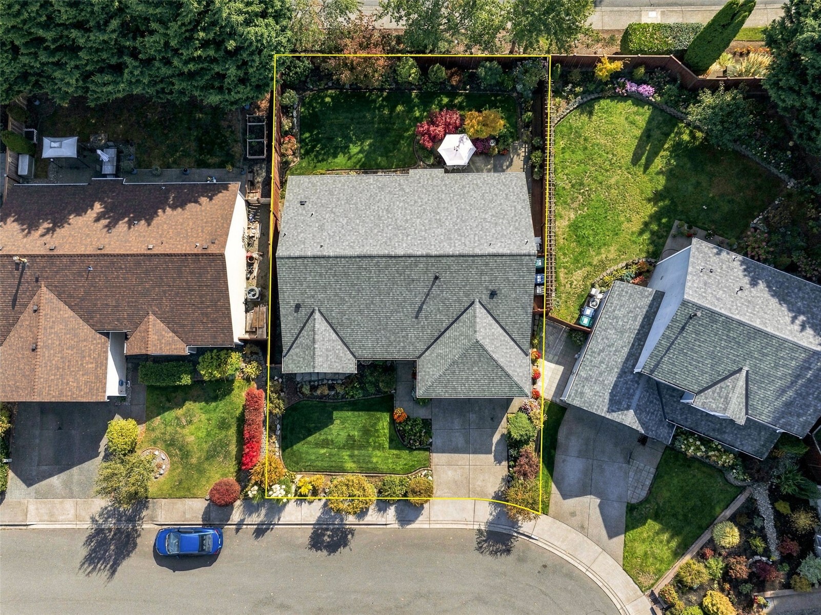 main property photo 23