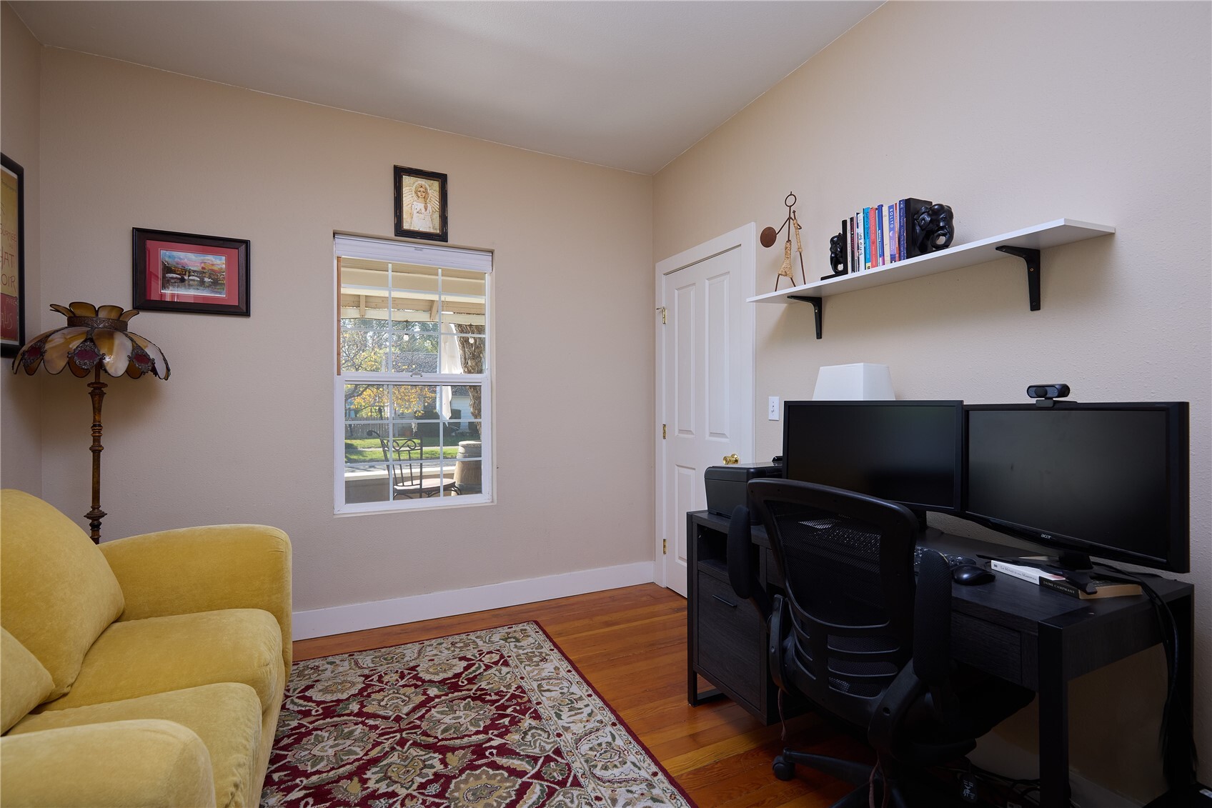 main property photo 10