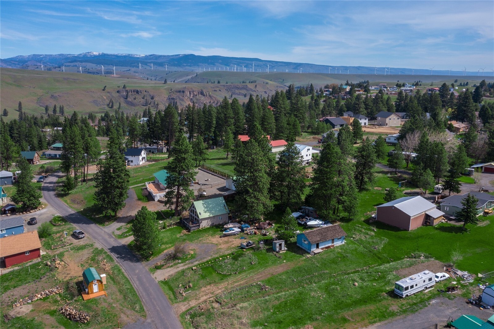 main property photo 11