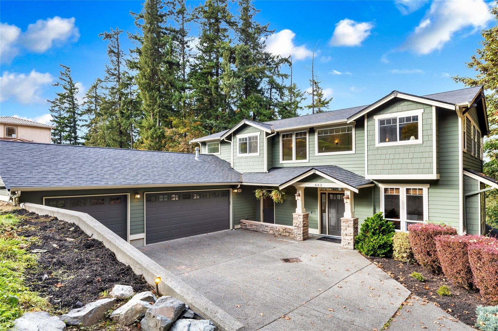 main property photo 0