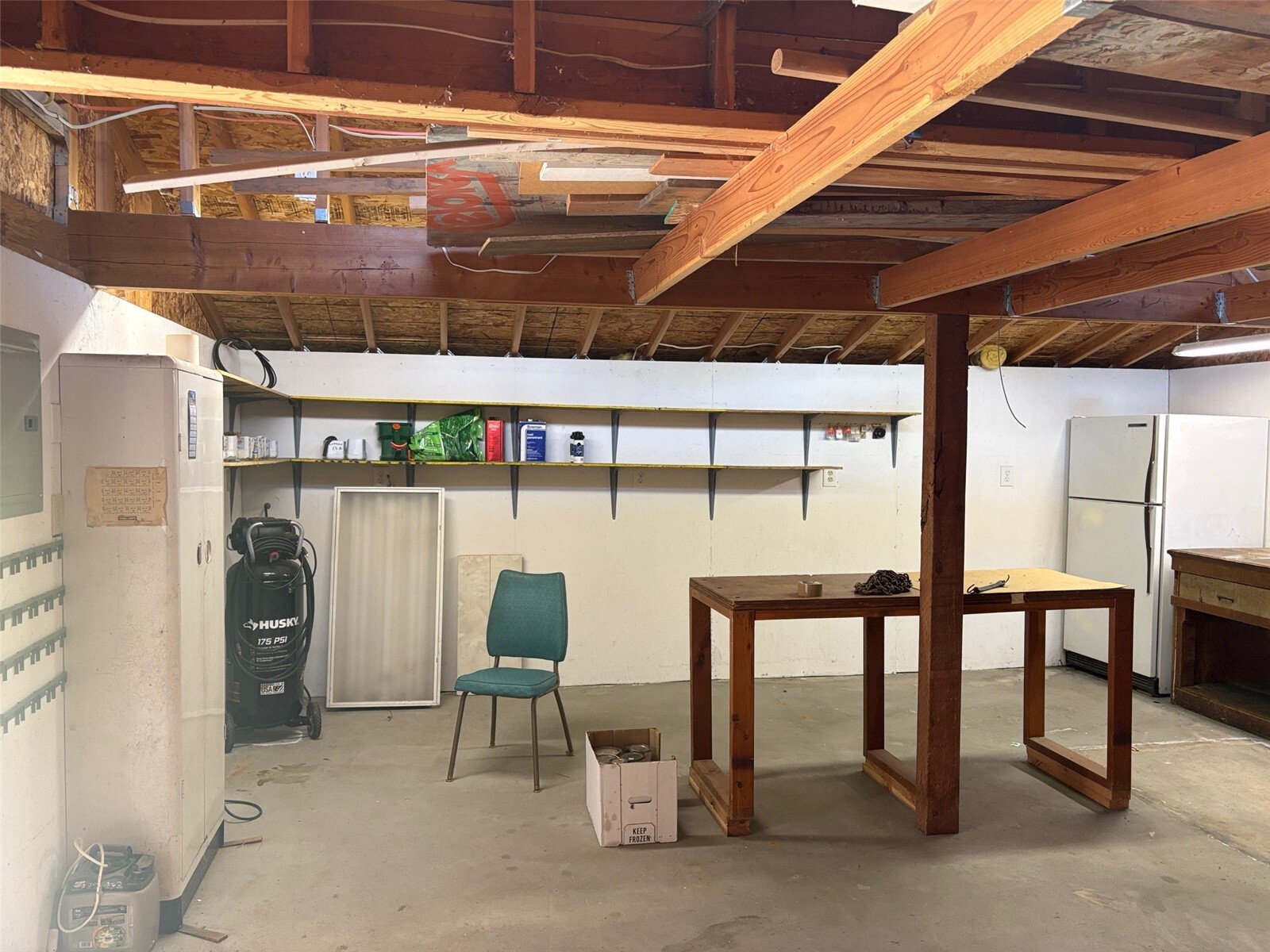 main property photo 20