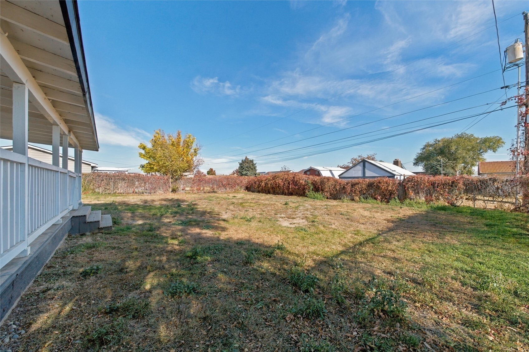 main property photo 22