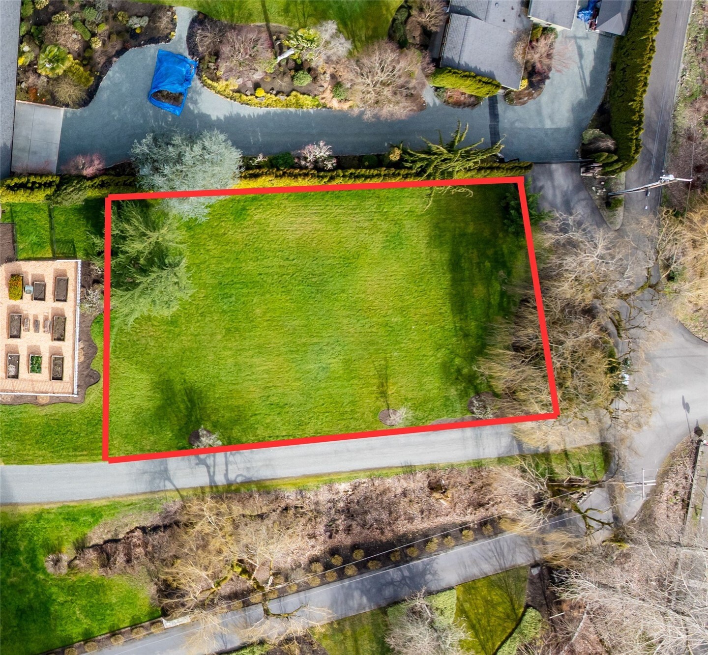 main property photo 0