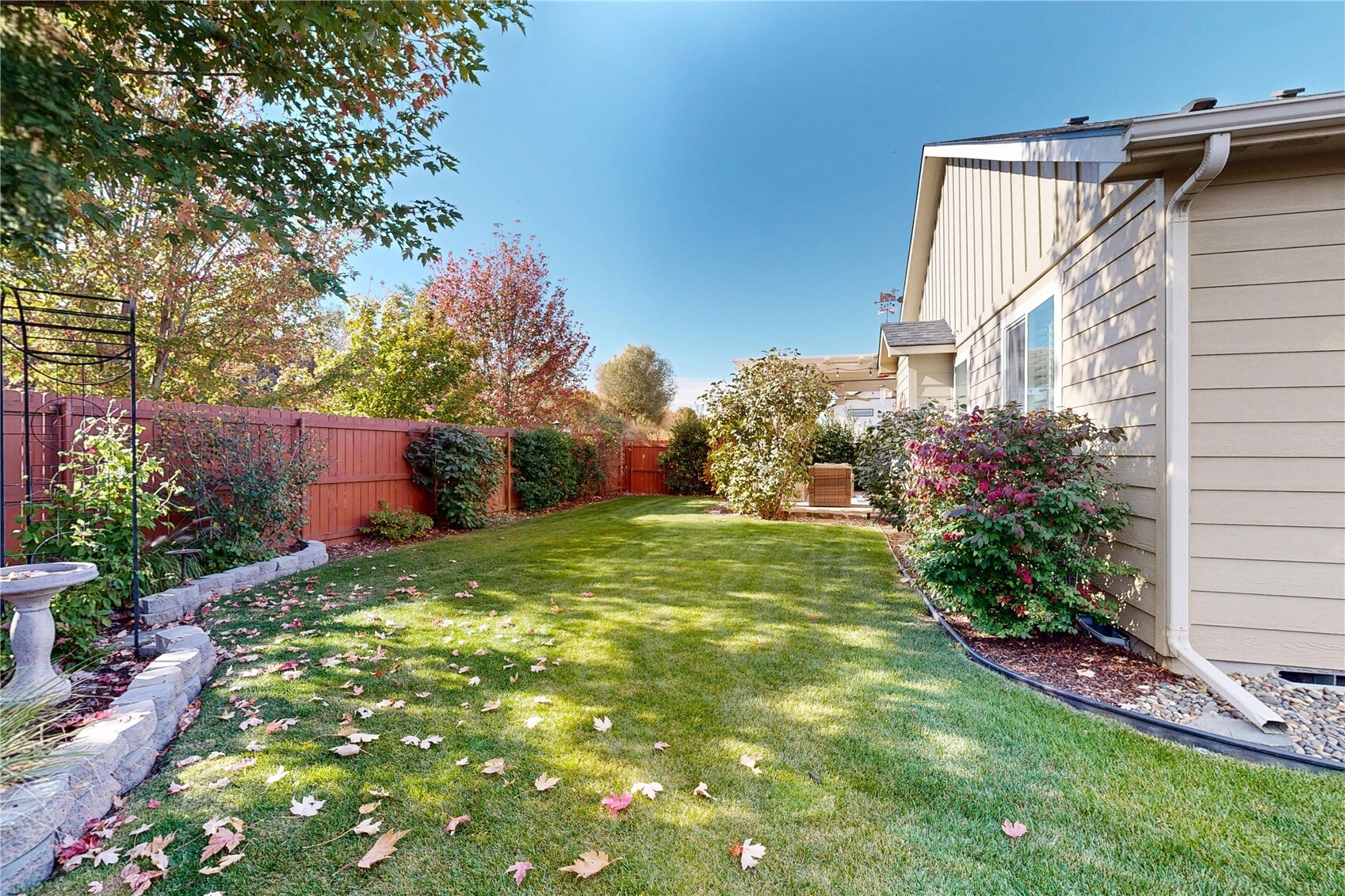 main property photo 36