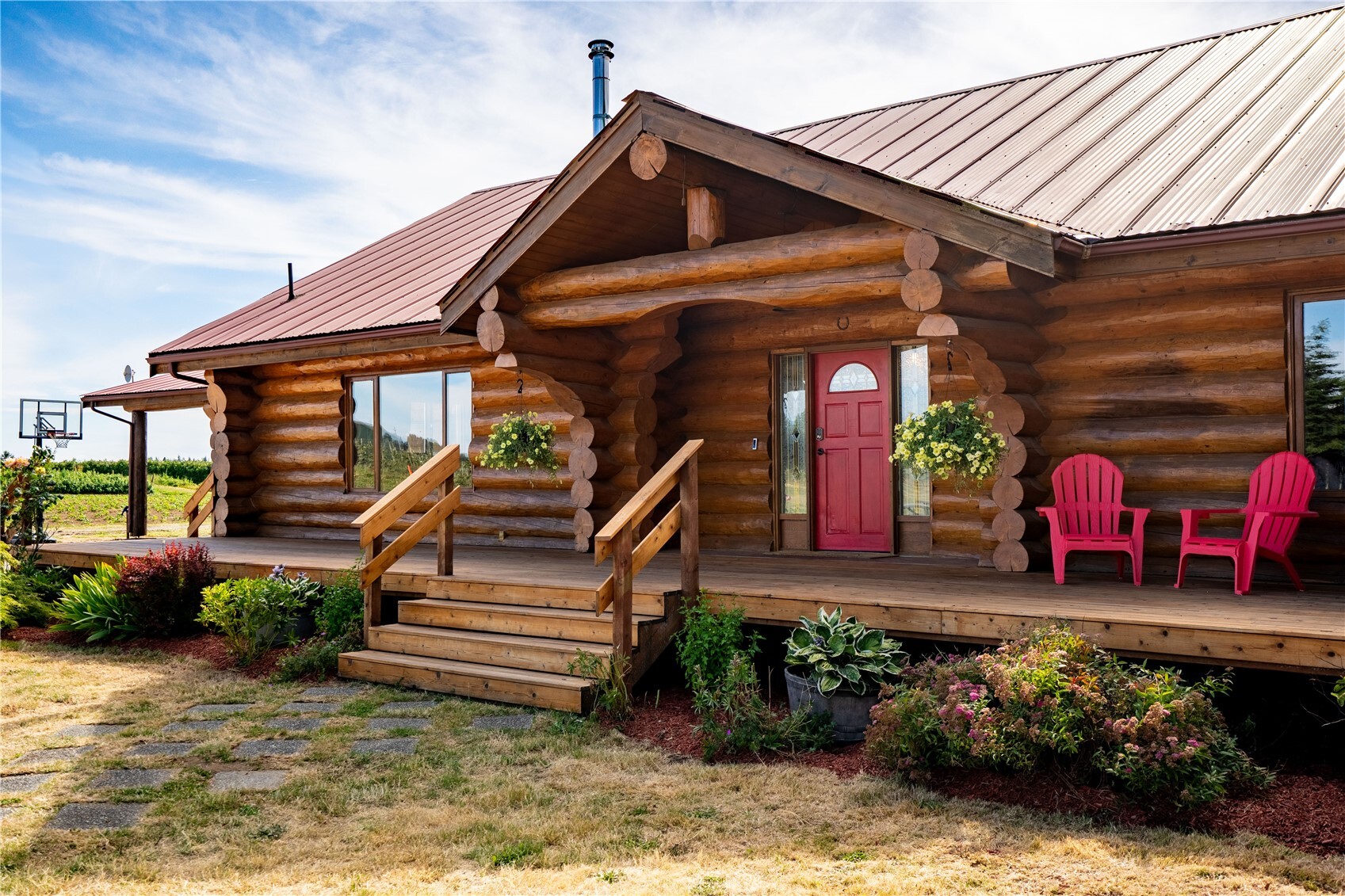 main property photo 28