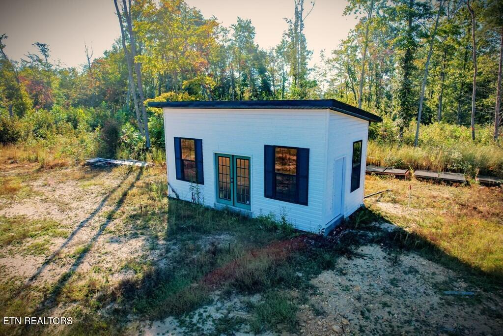 main property photo 15
