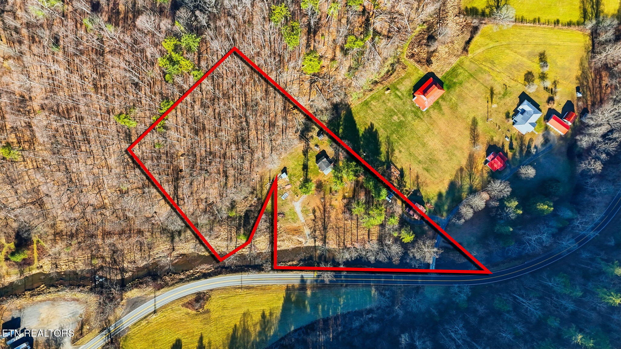 main property photo 18