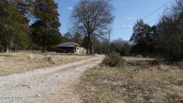 main property photo 13