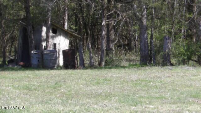 main property photo 18