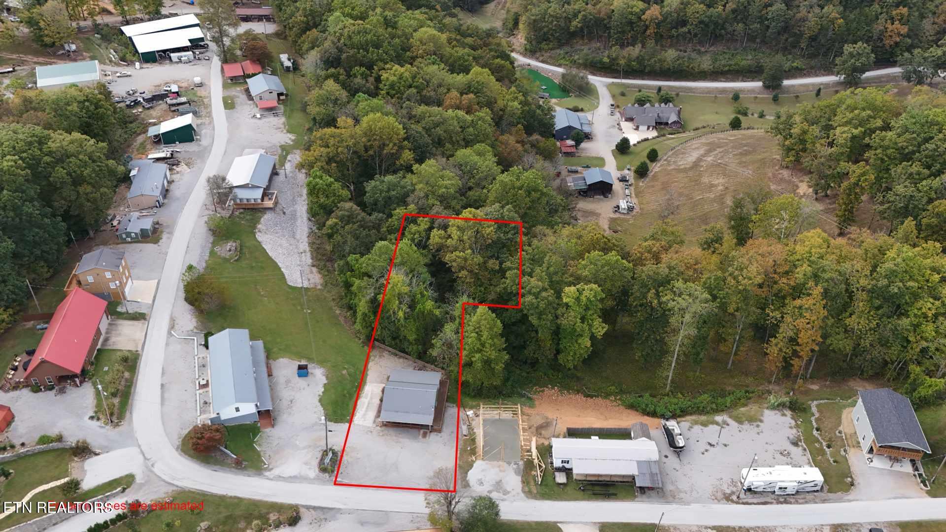 main property photo 41