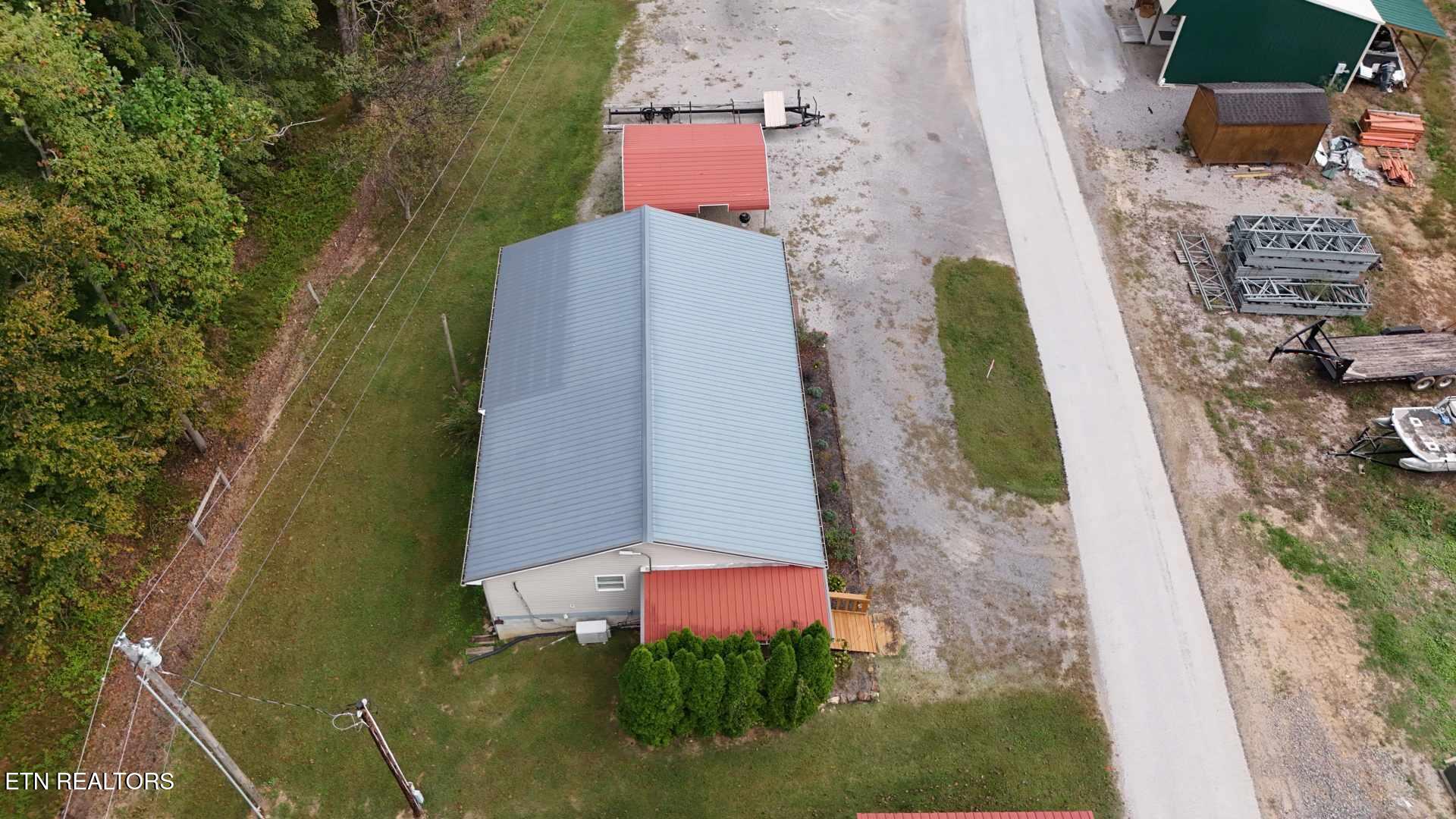 main property photo 35