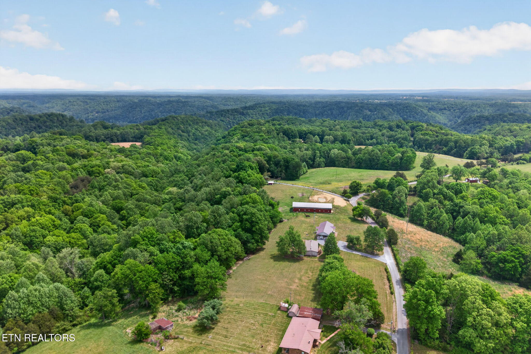 main property photo 18