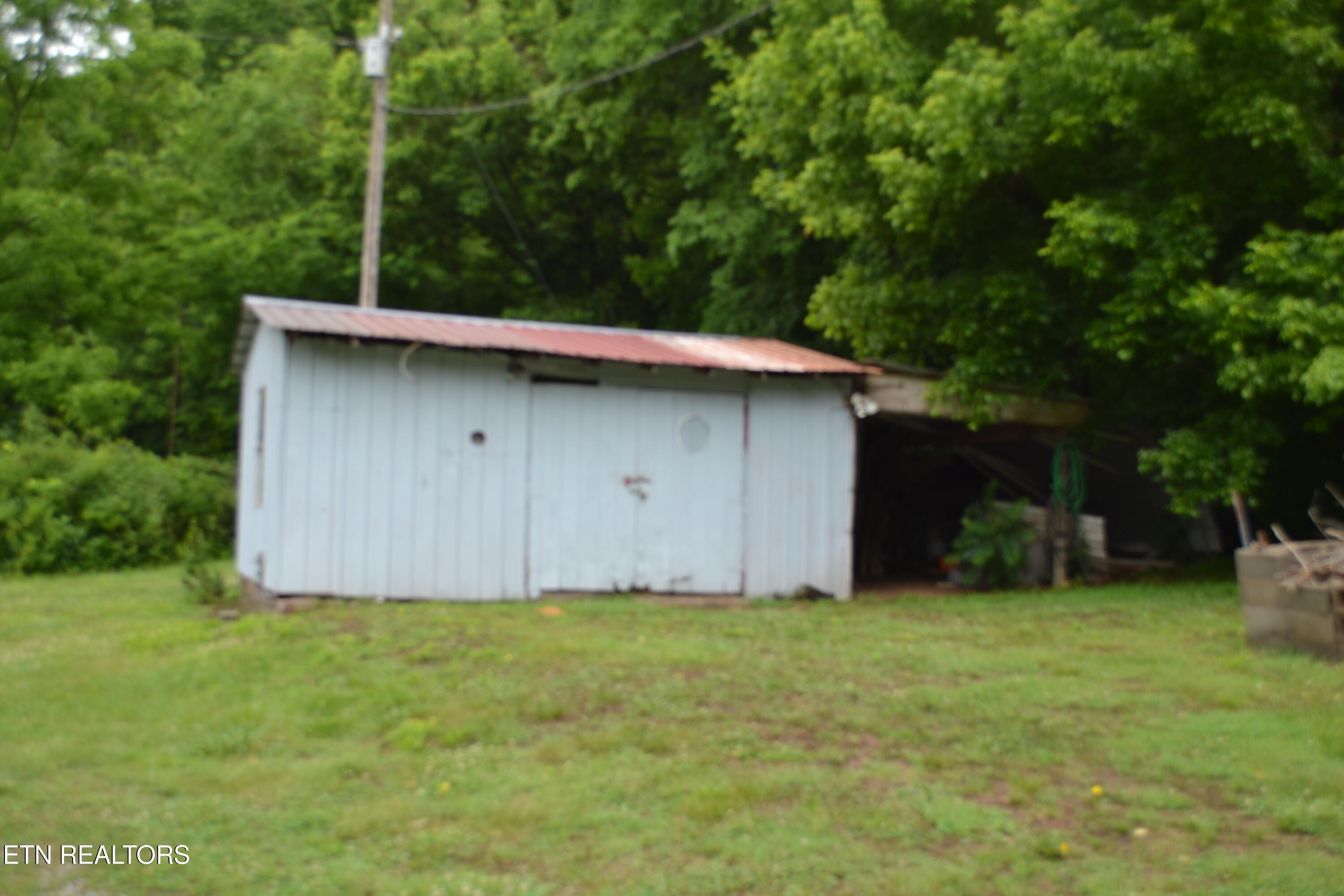 main property photo 36