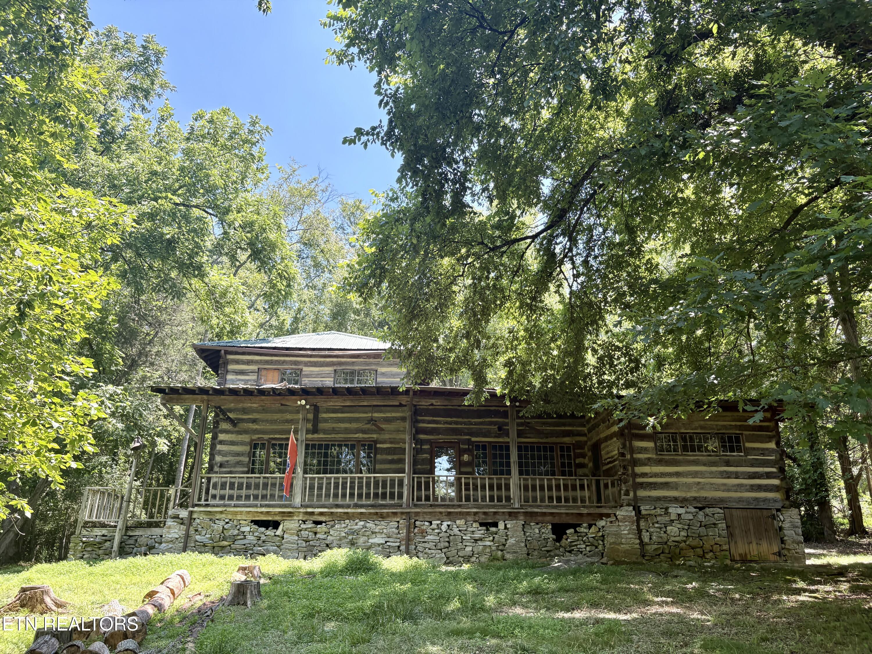 main property photo 39