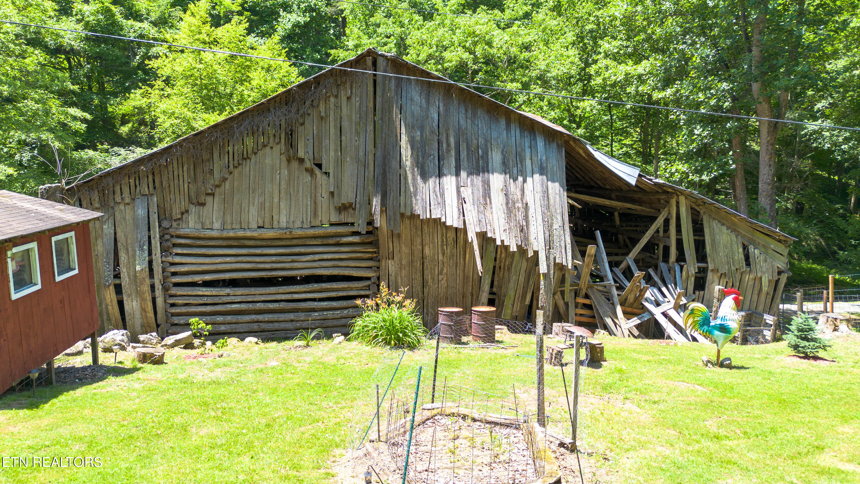 main property photo 42
