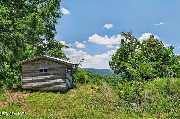 main property photo 30