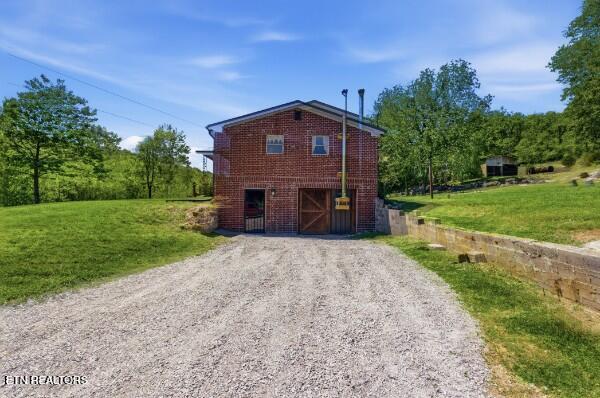 main property photo 41