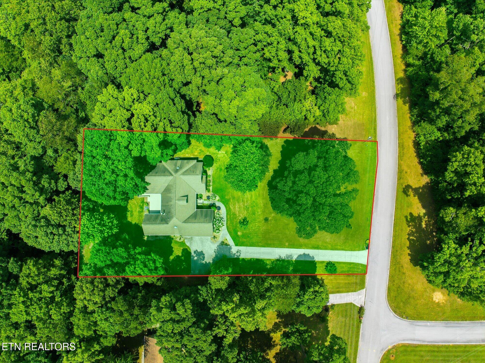 main property photo 27