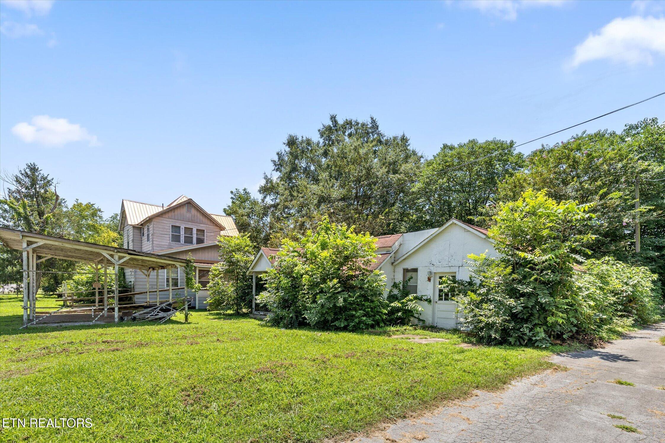 main property photo 26