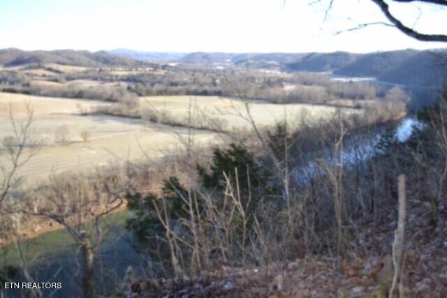 main property photo 25
