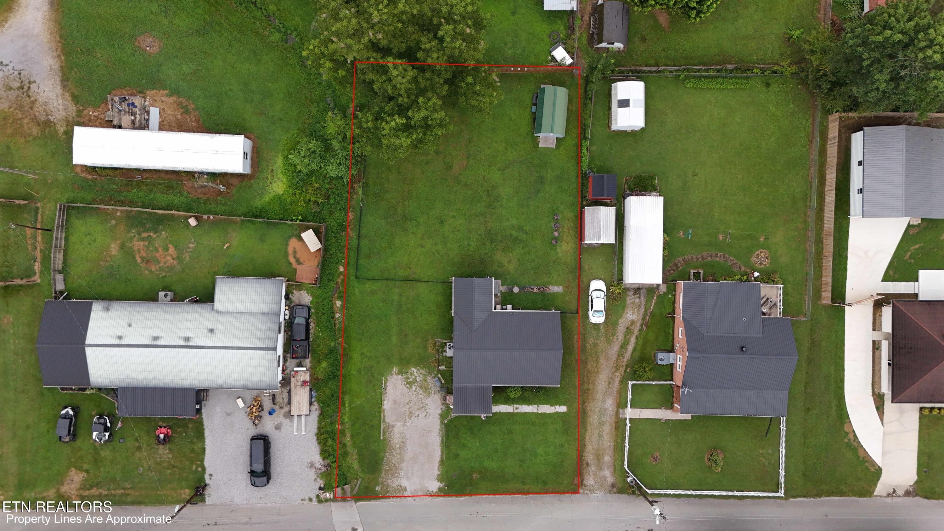 main property photo 34