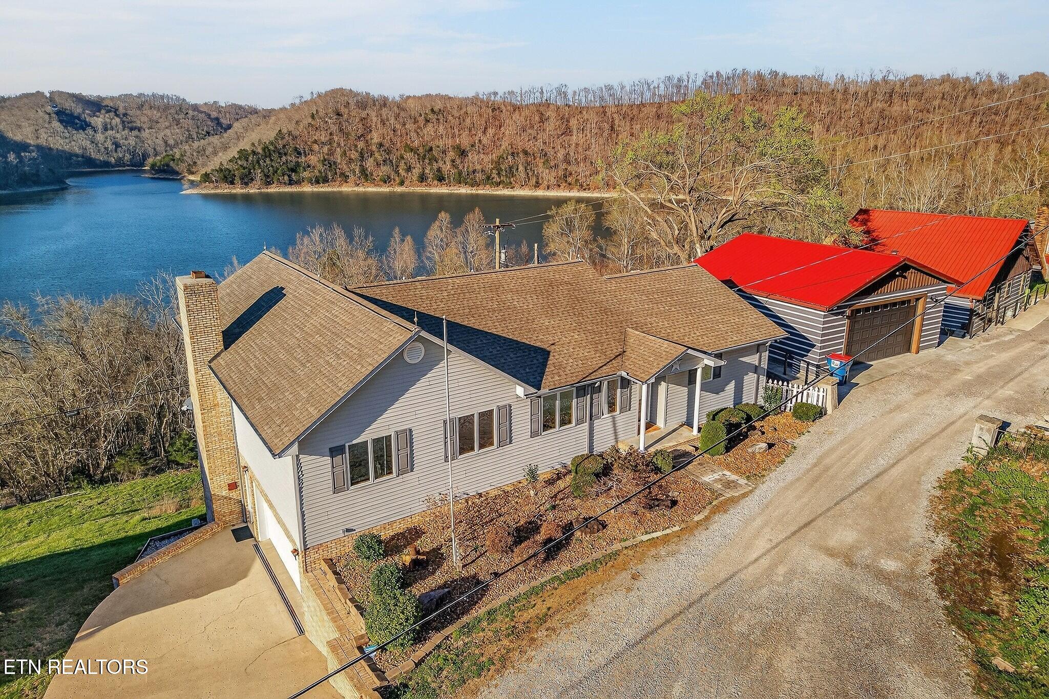main property photo 50