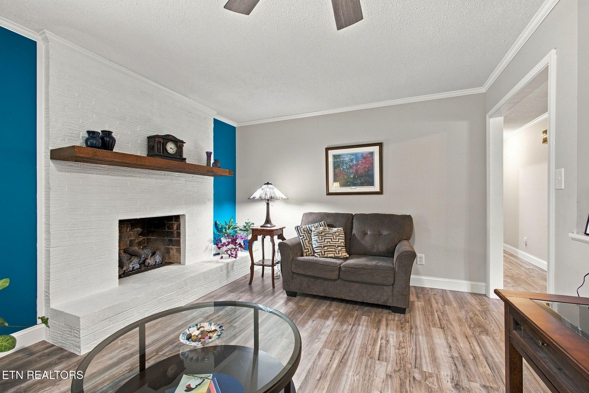 property viewer photo 10