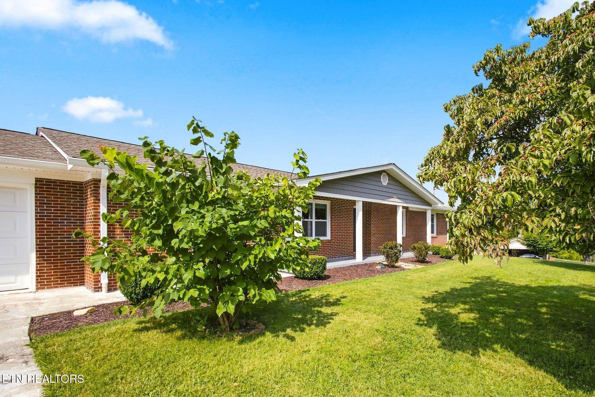 property viewer photo 3