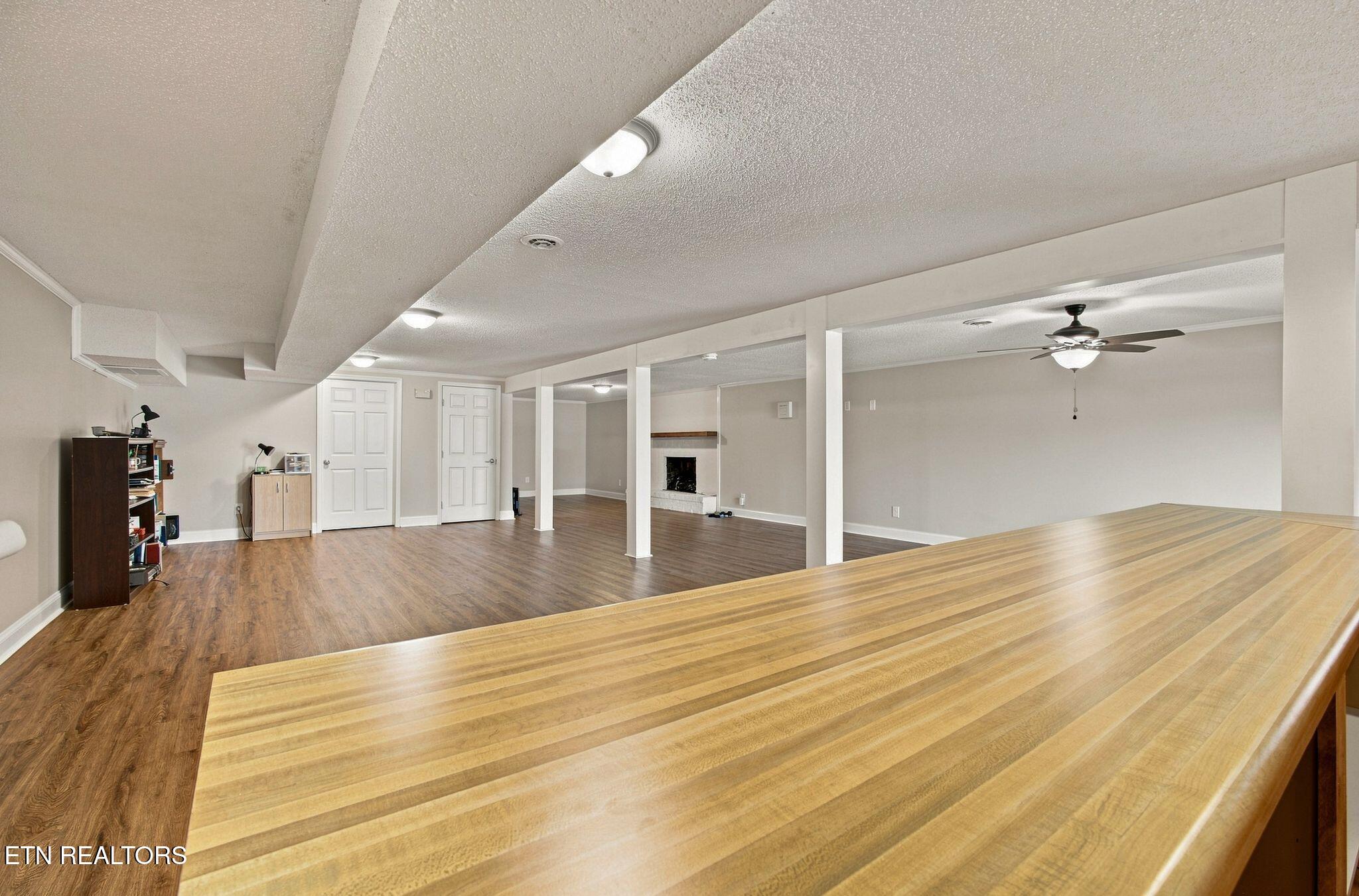 property viewer photo 31