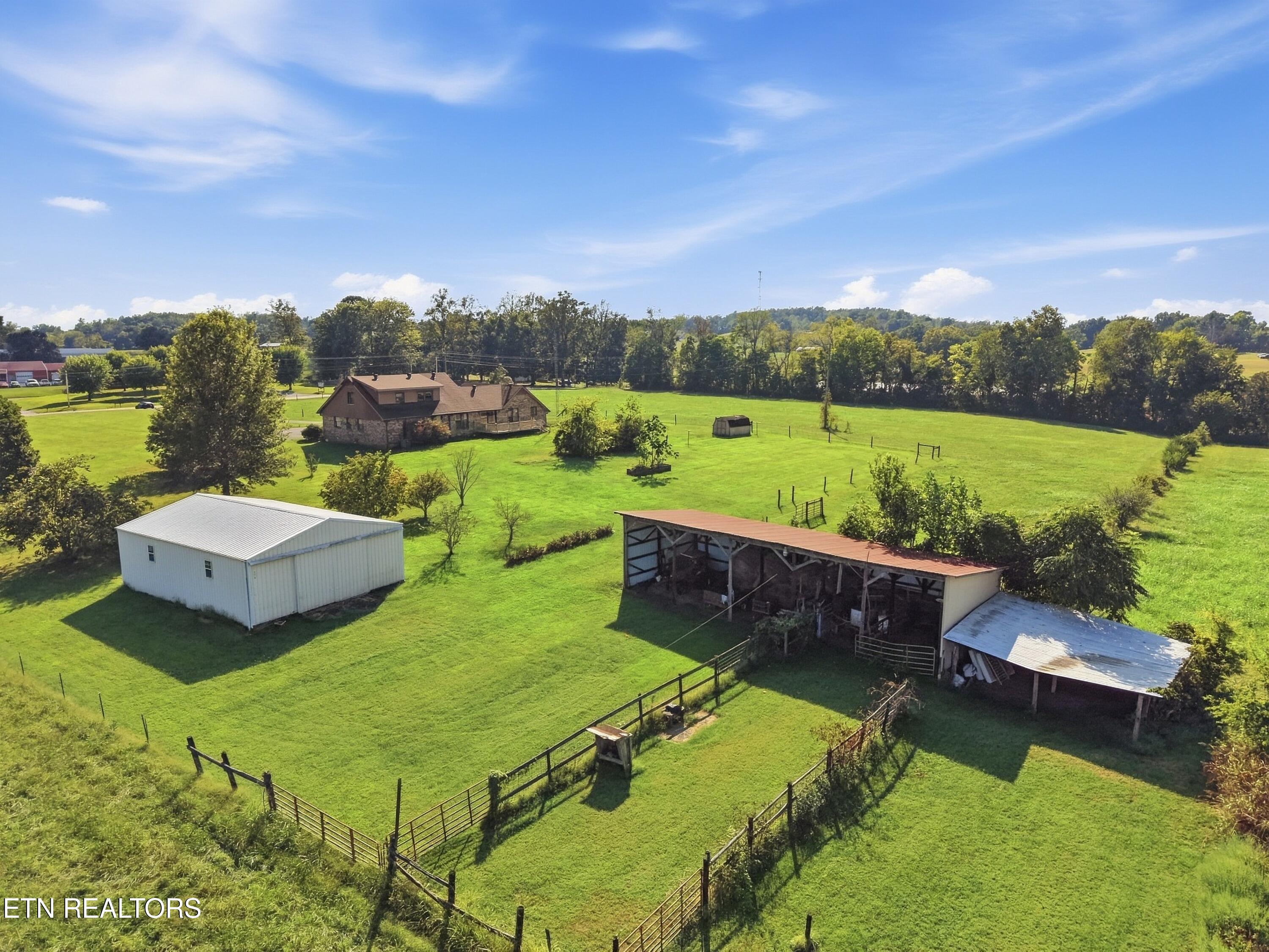main property photo 36