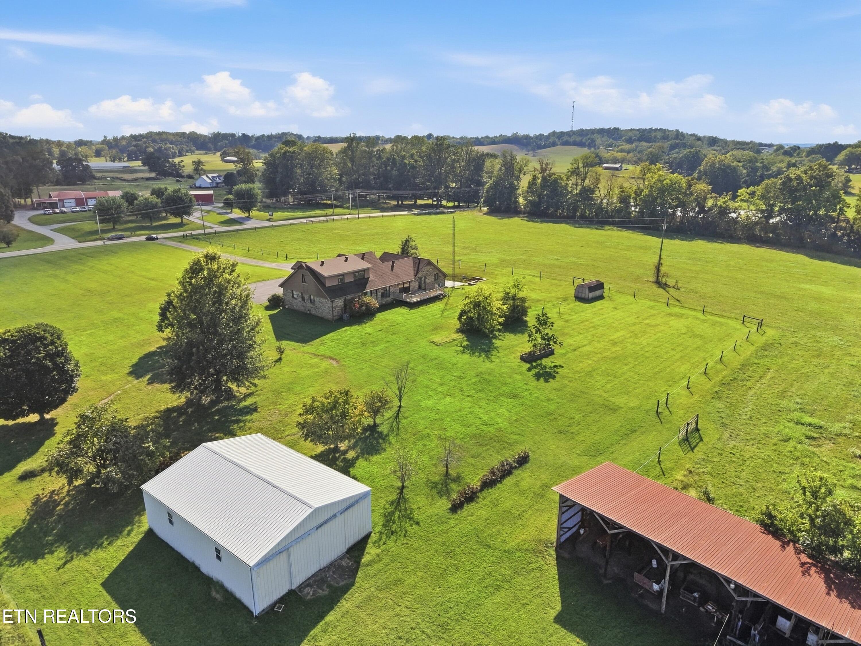 main property photo 38