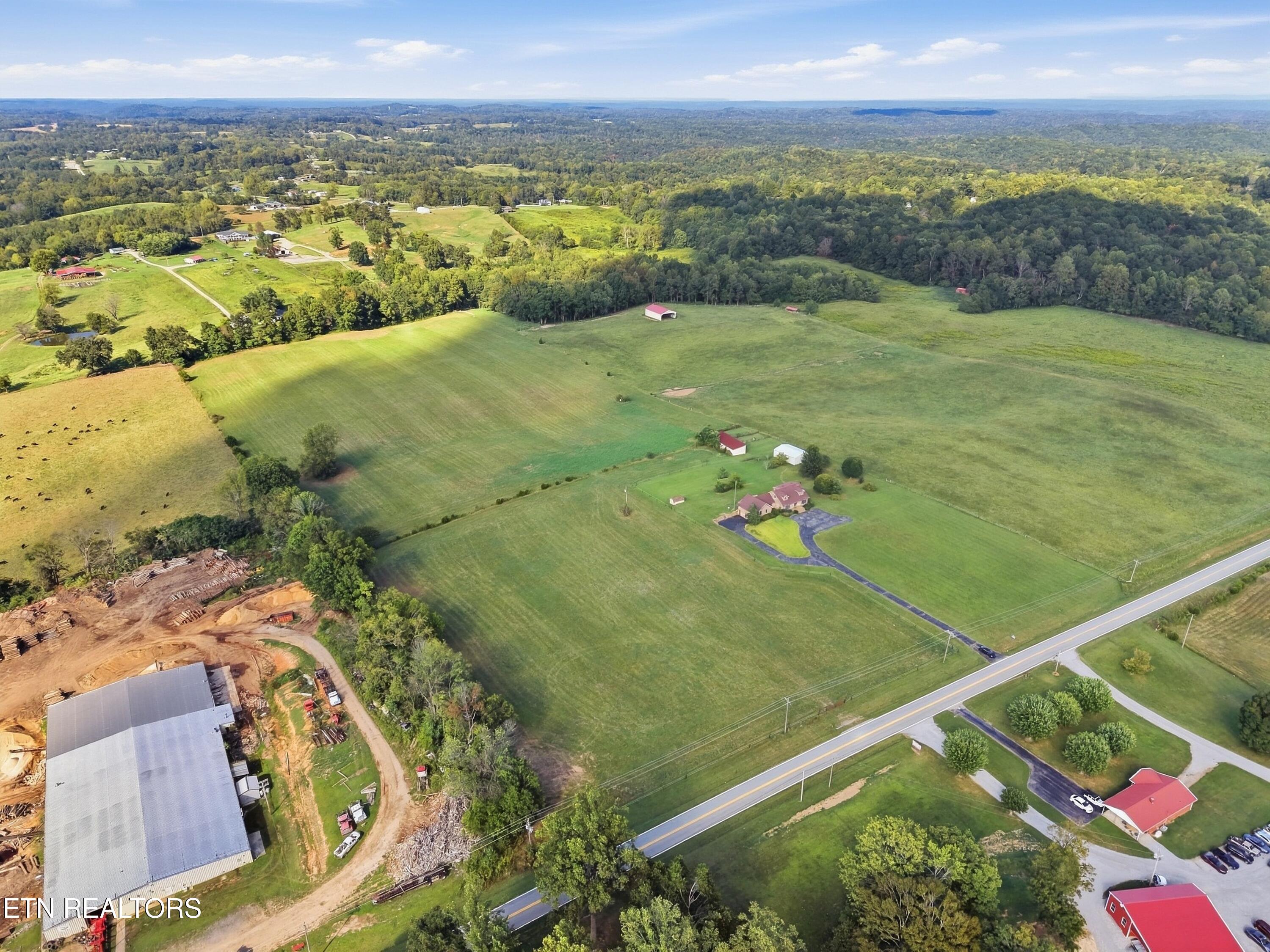 main property photo 43
