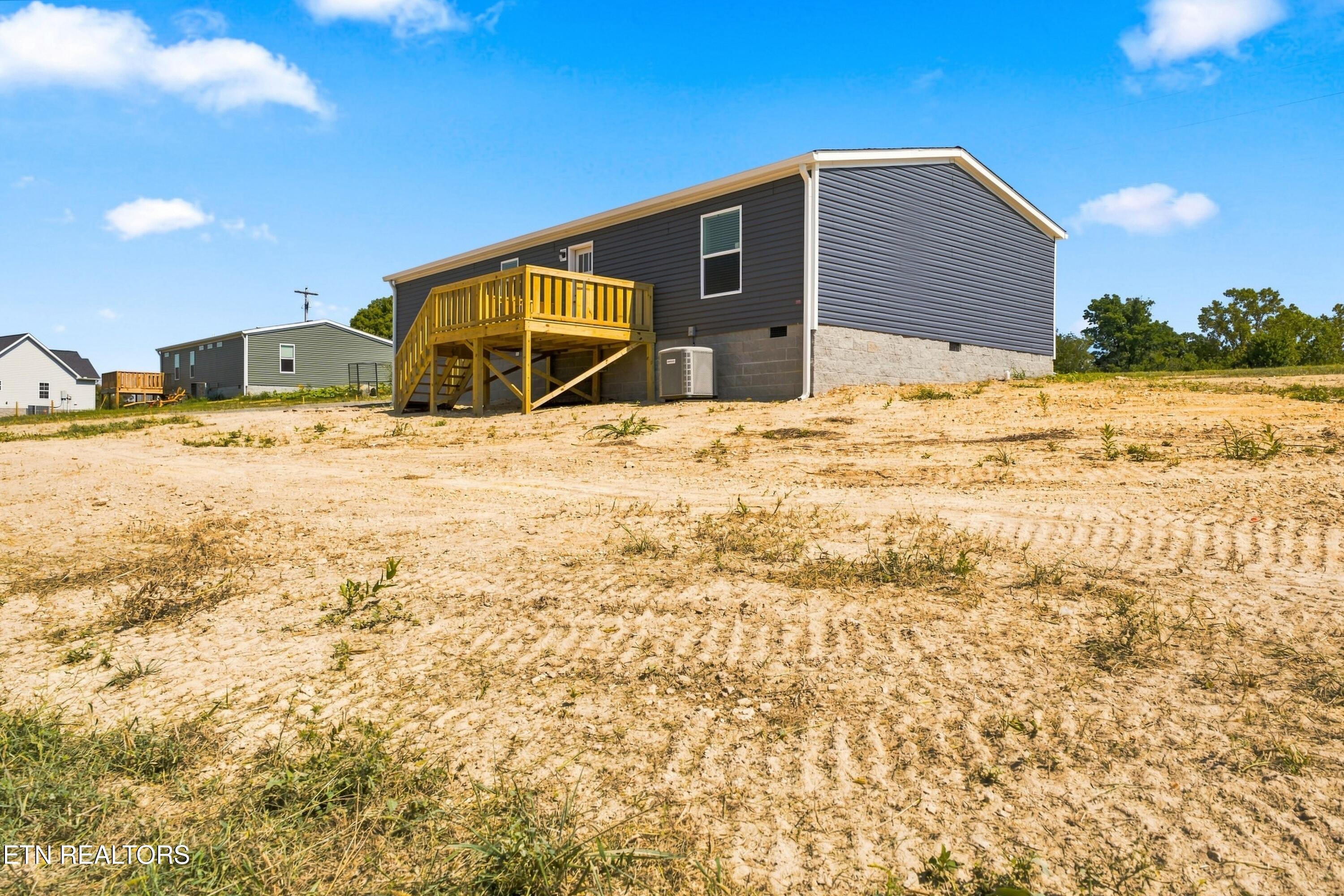 main property photo 34